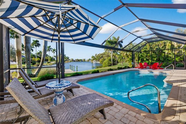 12351 Coconut Creek CT, Fort Myers, FL 33908