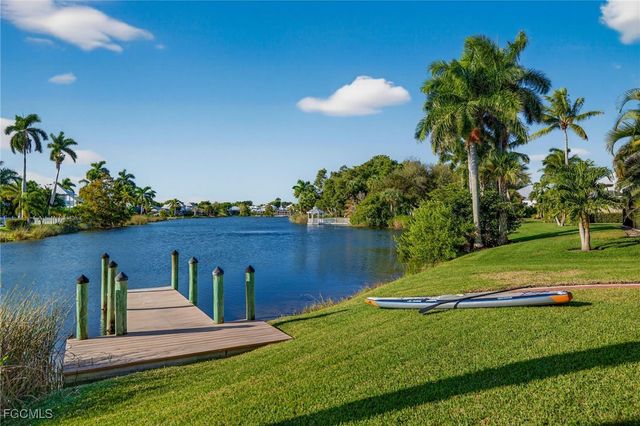 12351 Coconut Creek CT, Fort Myers, FL 33908