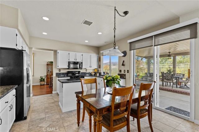 23646 Silkwood Court, Murrieta, CA 92562