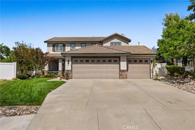 23646 Silkwood Court, Murrieta, CA 92562