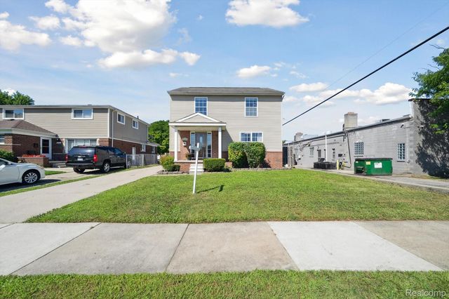 22191 Ridgedale Street, Oak Park, MI 48237