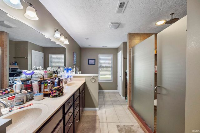 1 Adeway Ct Court, West Lafayette, IN 47906