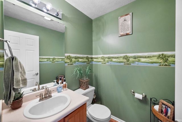 1 Adeway Ct Court, West Lafayette, IN 47906