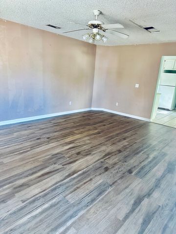 132 Cove, Dothan, AL 36305