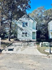 132 Cove, Dothan, AL 36305
