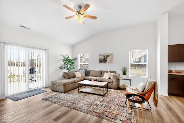 1408 Crabapple Road, Franklin, IN 46131