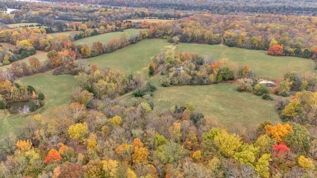 2700 Canoe Branch Rd, Lebanon, TN 37087