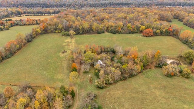 2700 Canoe Branch Rd, Lebanon, TN 37087