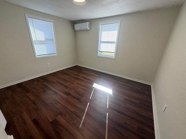 2415 E ALAN CIR, Columbia, MO 65202