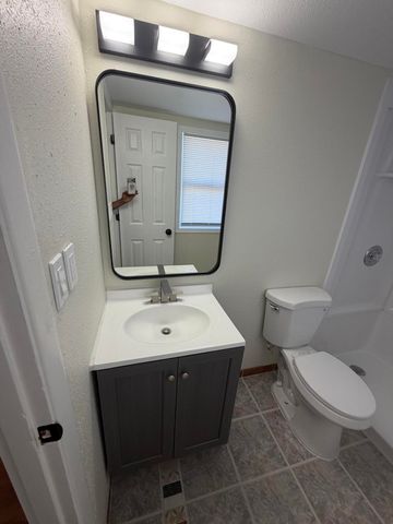 2415 E ALAN CIR, Columbia, MO 65202