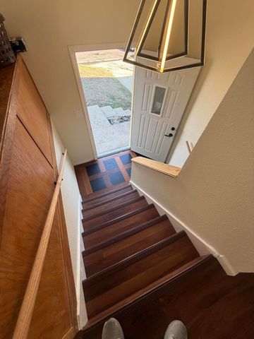 2415 E ALAN CIR, Columbia, MO 65202