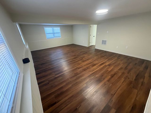 2415 E ALAN CIR, Columbia, MO 65202