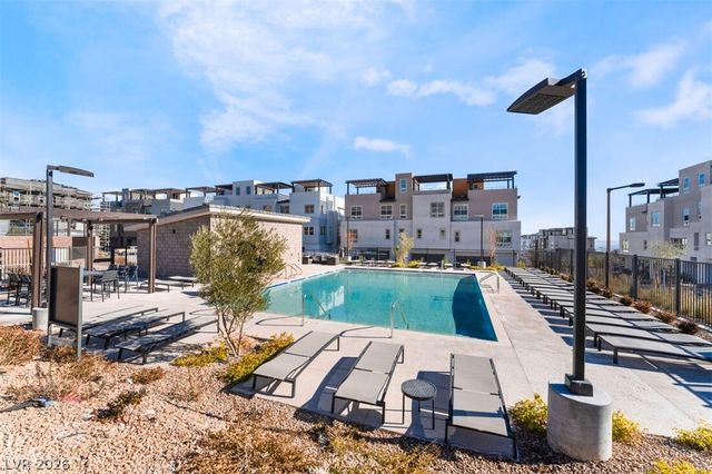 650 Fortis Creek Street, Las Vegas, NV 89138