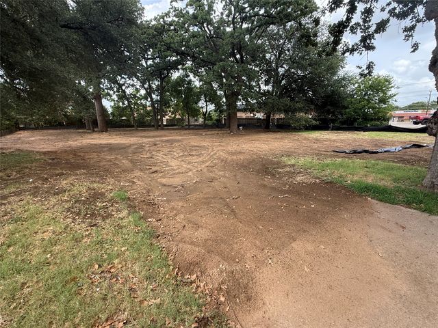 709 Lynda Lane, Arlington, TX 76013