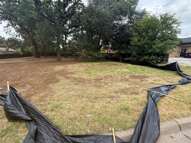709 Lynda Lane, Arlington, TX 76013