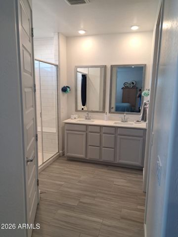 432 W TAMARACK Drive, San Tan Valley, AZ 85140