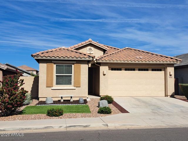 432 W TAMARACK Drive, San Tan Valley, AZ 85140