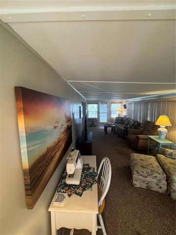 118 52ND AVENUE W, Bradenton, FL 34207