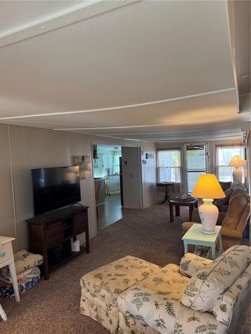 118 52ND AVENUE W, Bradenton, FL 34207
