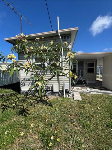 118 52ND AVENUE W, Bradenton, FL 34207