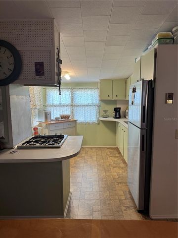 118 52ND AVENUE W, Bradenton, FL 34207