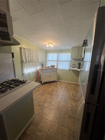 118 52ND AVENUE W, Bradenton, FL 34207