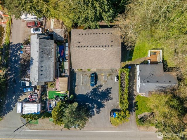 19837 25th Avenue NE, Shoreline, WA 98155