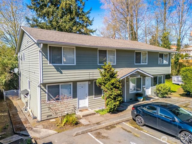 19837 25th Avenue NE, Shoreline, WA 98155