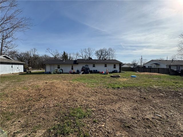 409 Huenefeld Street, Lincoln, AR 72744