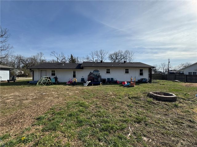 409 Huenefeld Street, Lincoln, AR 72744