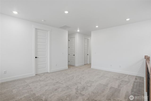 32106 Myrtle Avenue SE, Black Diamond, WA 98010