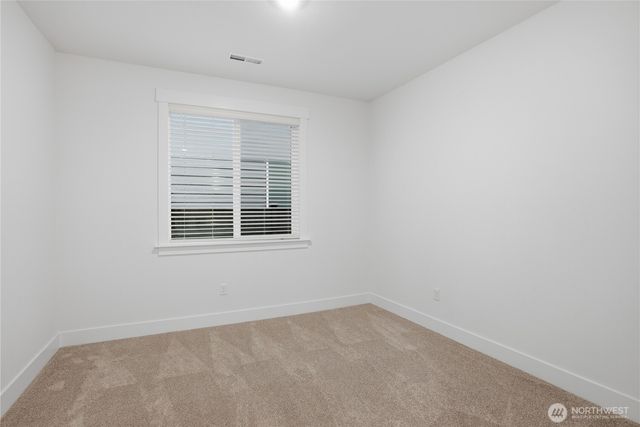 32106 Myrtle Avenue SE, Black Diamond, WA 98010