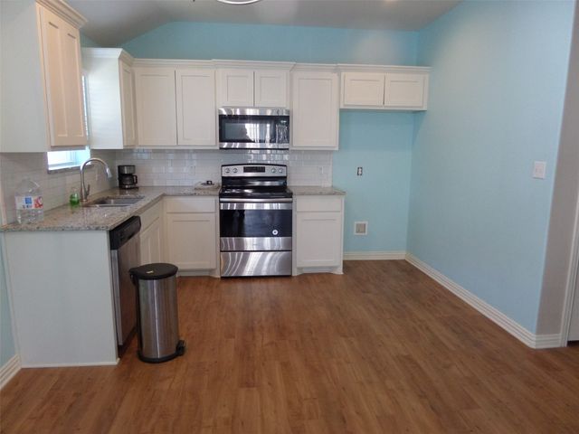 3723 Brookstone Drive, Sherman, TX 75092