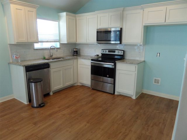 3723 Brookstone Drive, Sherman, TX 75092