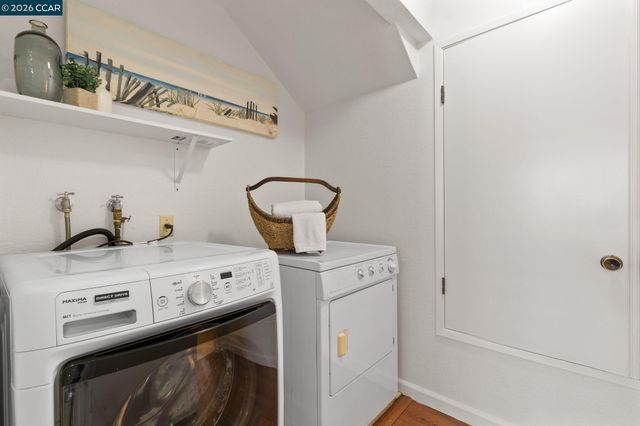 5060 Valley Crest Dr 56, Concord, CA 94521