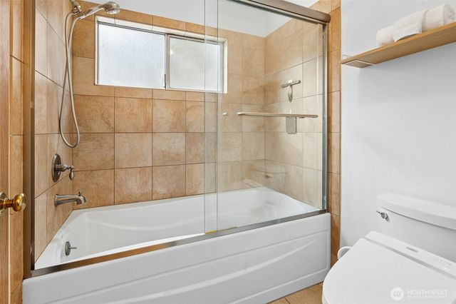 10141 NE 126th Street, Kirkland, WA 98034