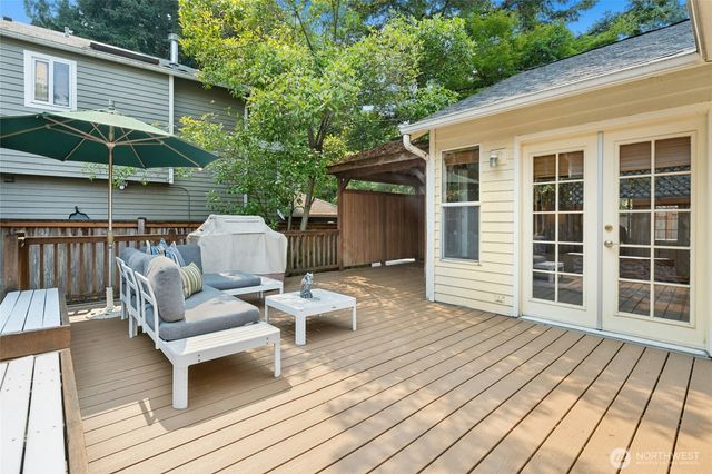 10141 NE 126th Street, Kirkland, WA 98034