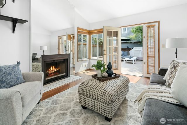 10141 NE 126th Street, Kirkland, WA 98034