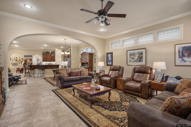 4322 Madera Dr, Tyler, TX 75707