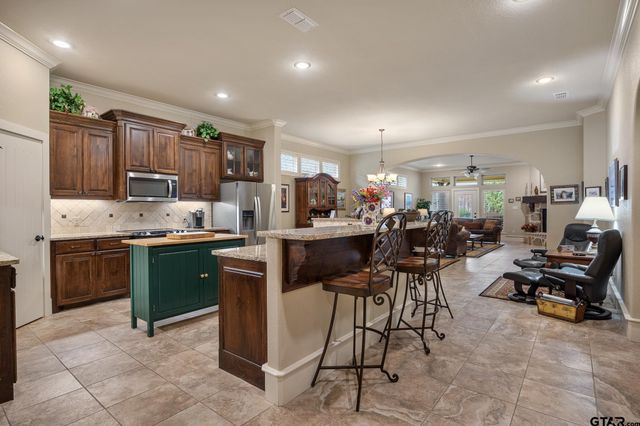 4322 Madera Dr, Tyler, TX 75707