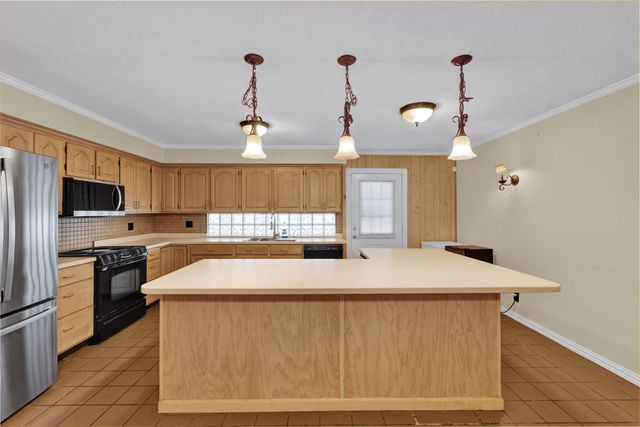 2204 Overglen Drive, Plano, TX 75074
