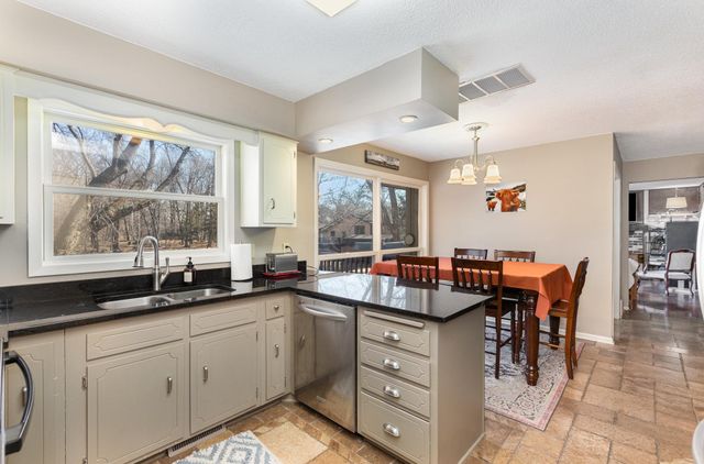 6602 Hemlock Lane N, Maple Grove, MN 55369