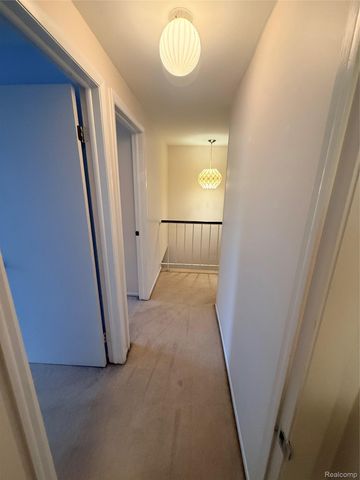 5784 Northfield Parkway, Troy, MI 48098