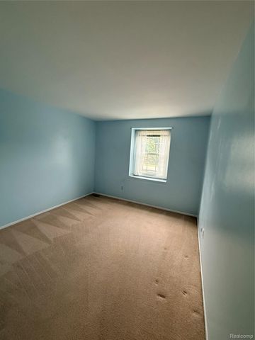 5784 Northfield Parkway, Troy, MI 48098
