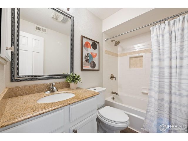 5920 Gunbarrel Ave B, Boulder, CO 80301