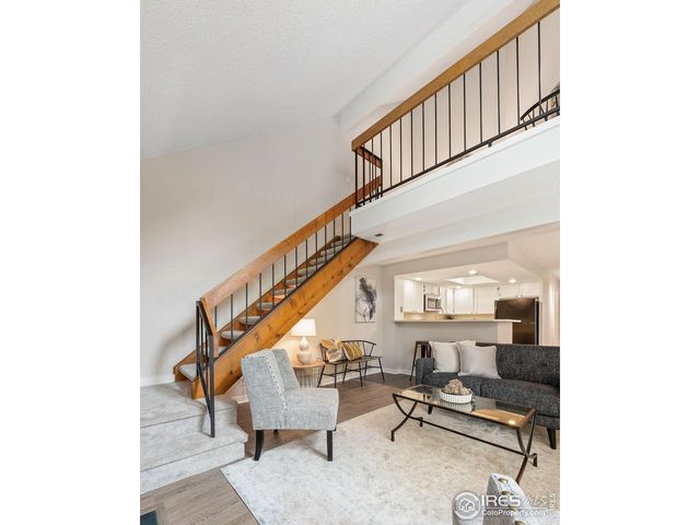 5920 Gunbarrel Ave B, Boulder, CO 80301