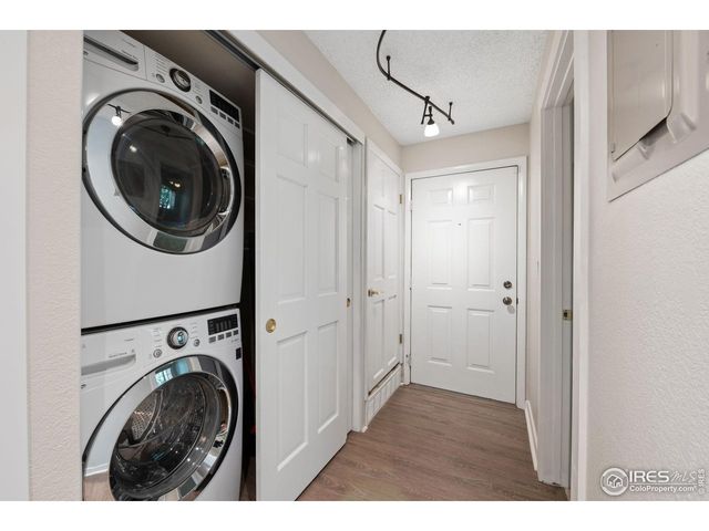 5920 Gunbarrel Ave B, Boulder, CO 80301