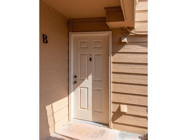 5920 Gunbarrel Ave B, Boulder, CO 80301