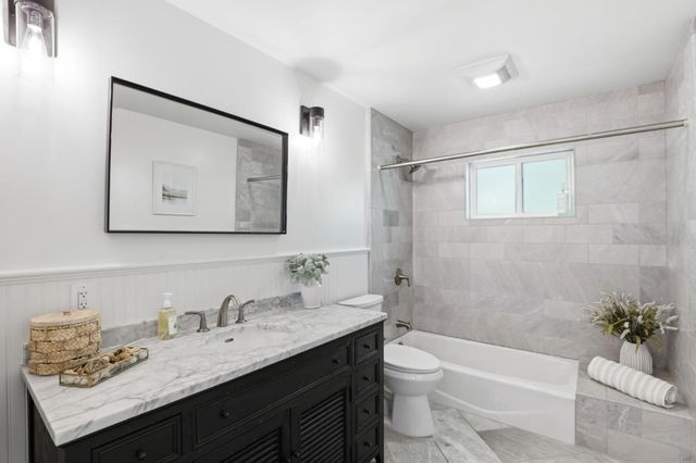 699 Oregon Avenue, Palo Alto, CA 94301