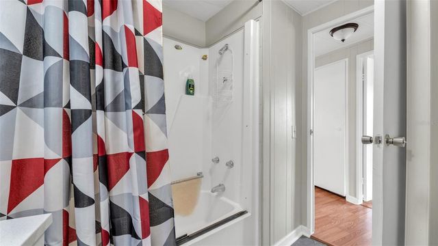 924 ELIZABETH LANE, Lakeland, FL 33809